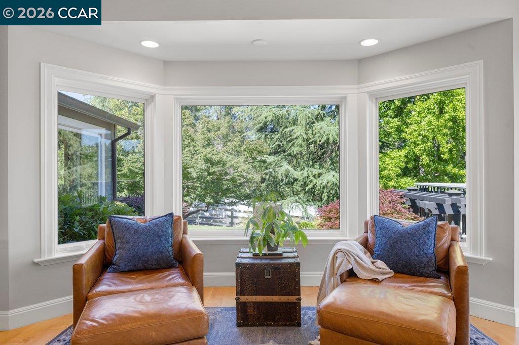 189 Oak Rd