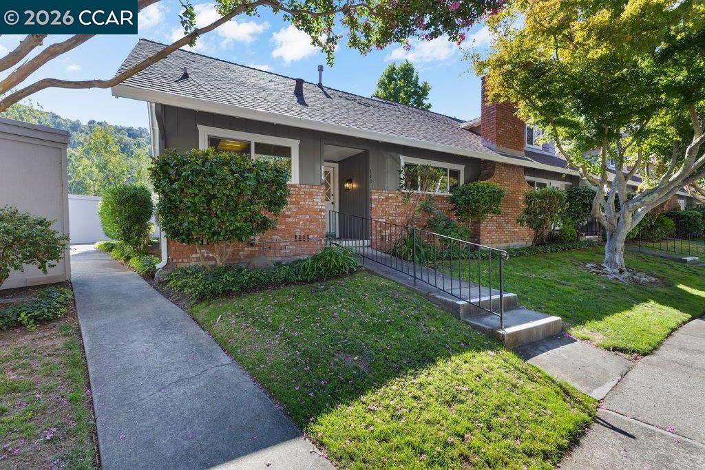 143 Miramonte Dr