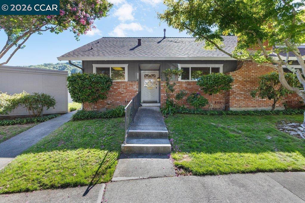 143 Miramonte Dr