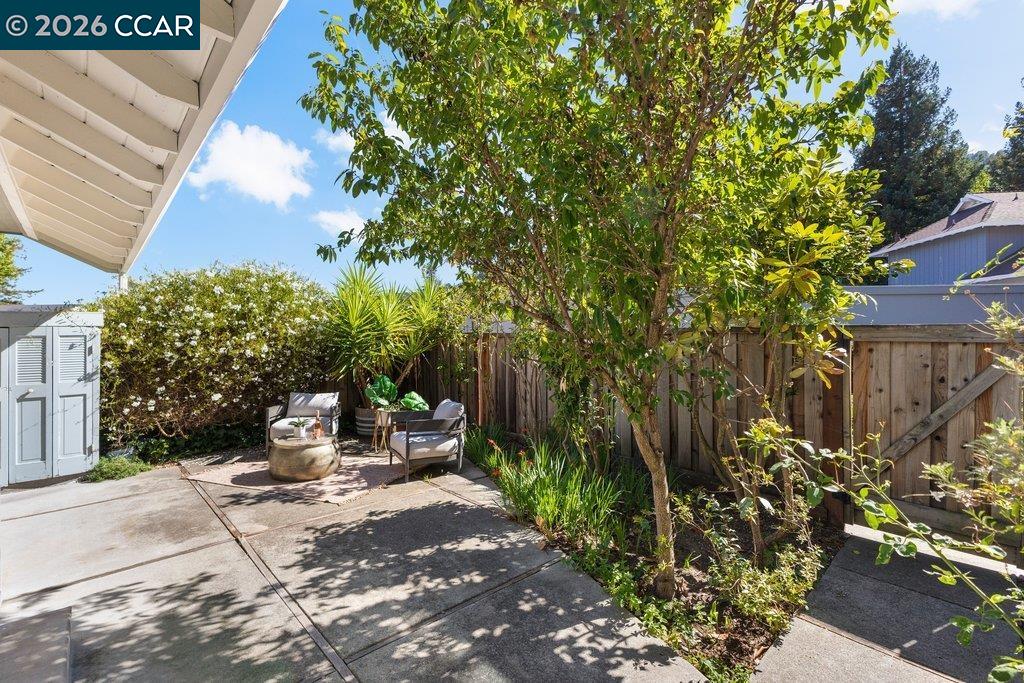 143 Miramonte Dr