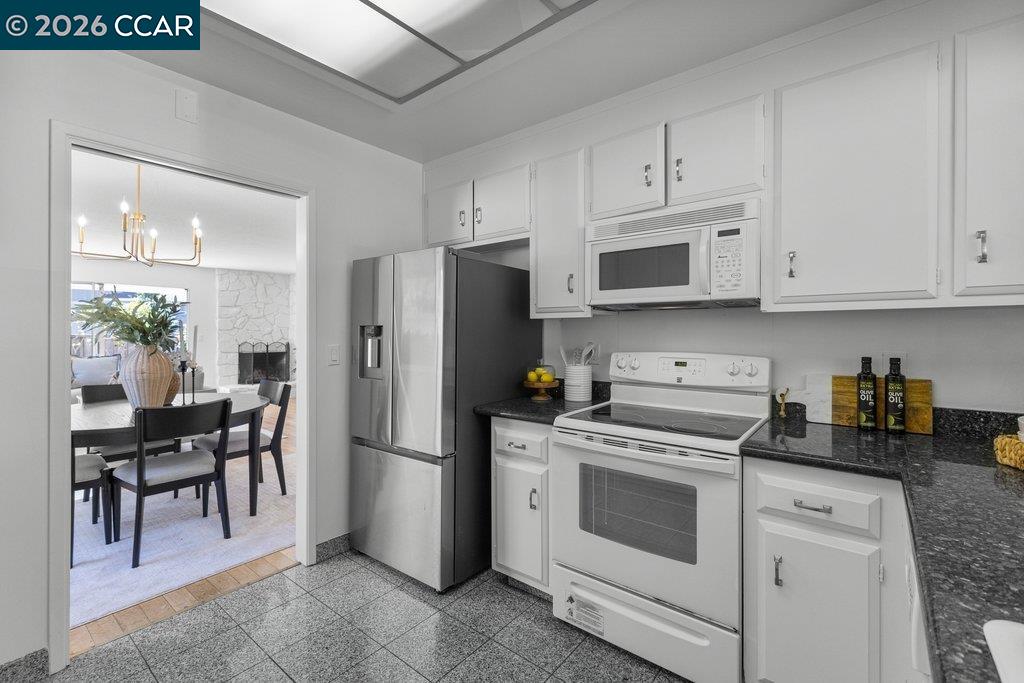 143 Miramonte Dr
