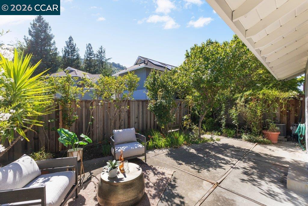 143 Miramonte Dr