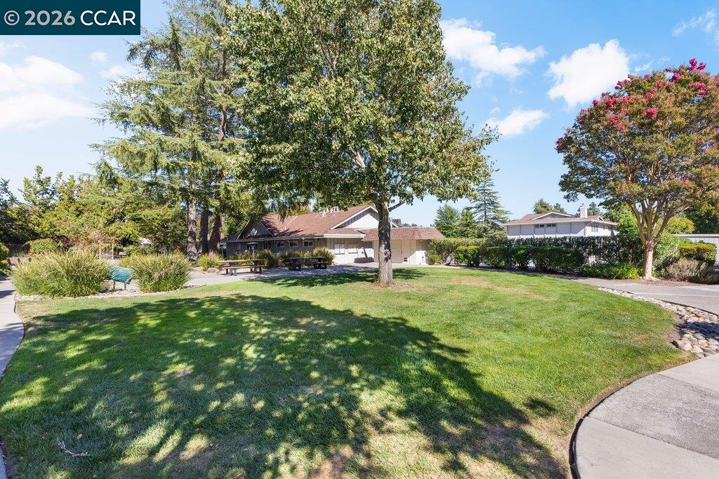 143 Miramonte Dr