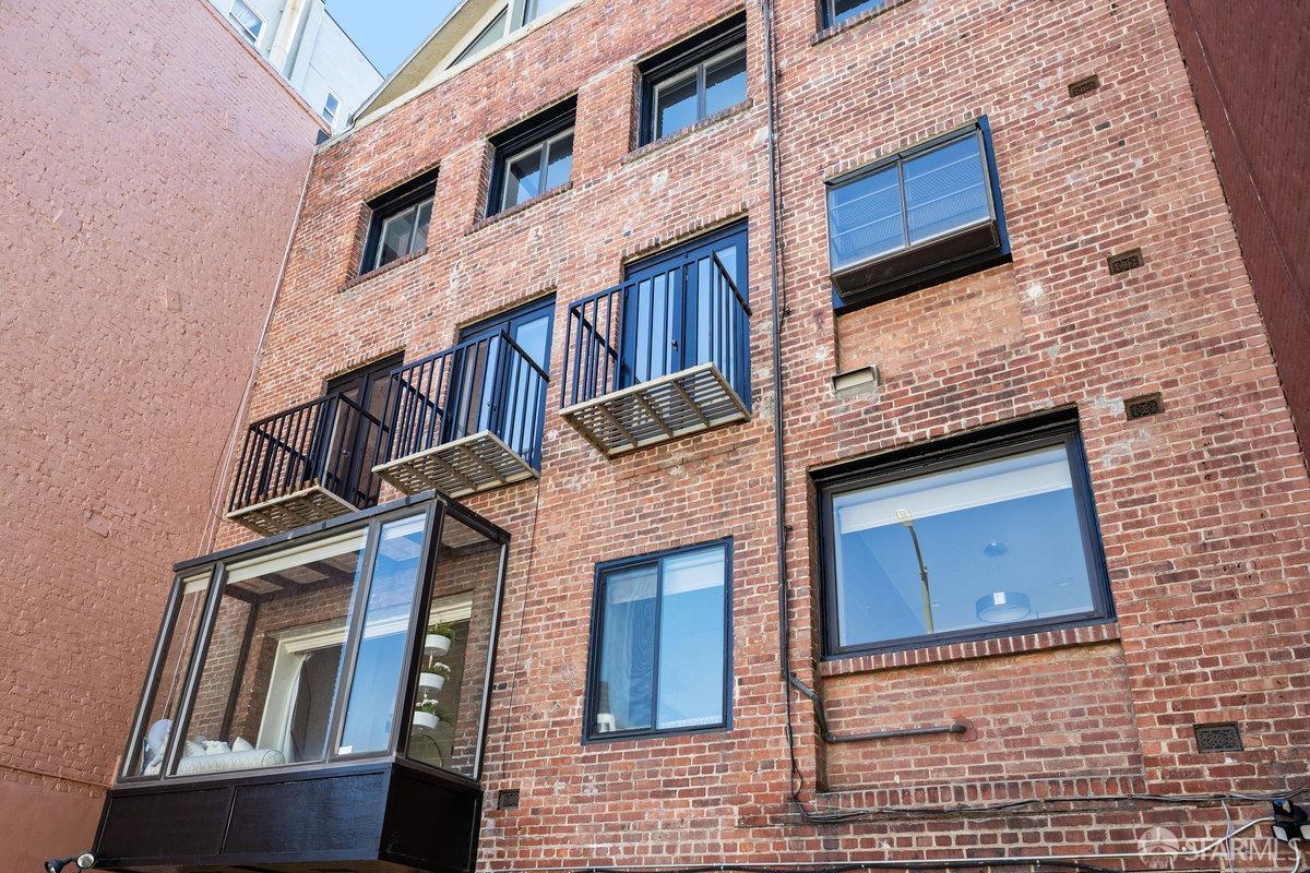 1022 Powell Street # 1