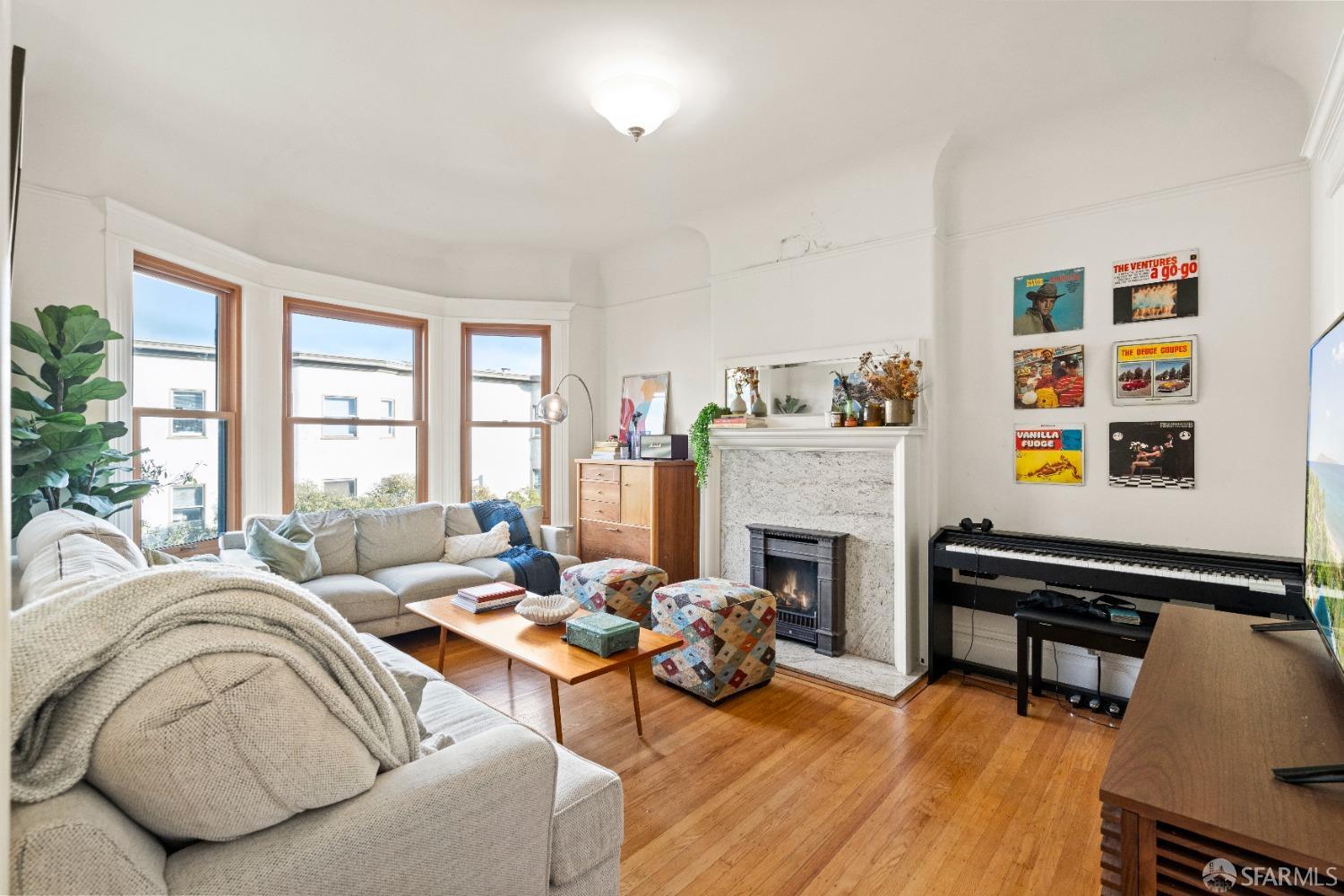 1719-1721 Lyon Street