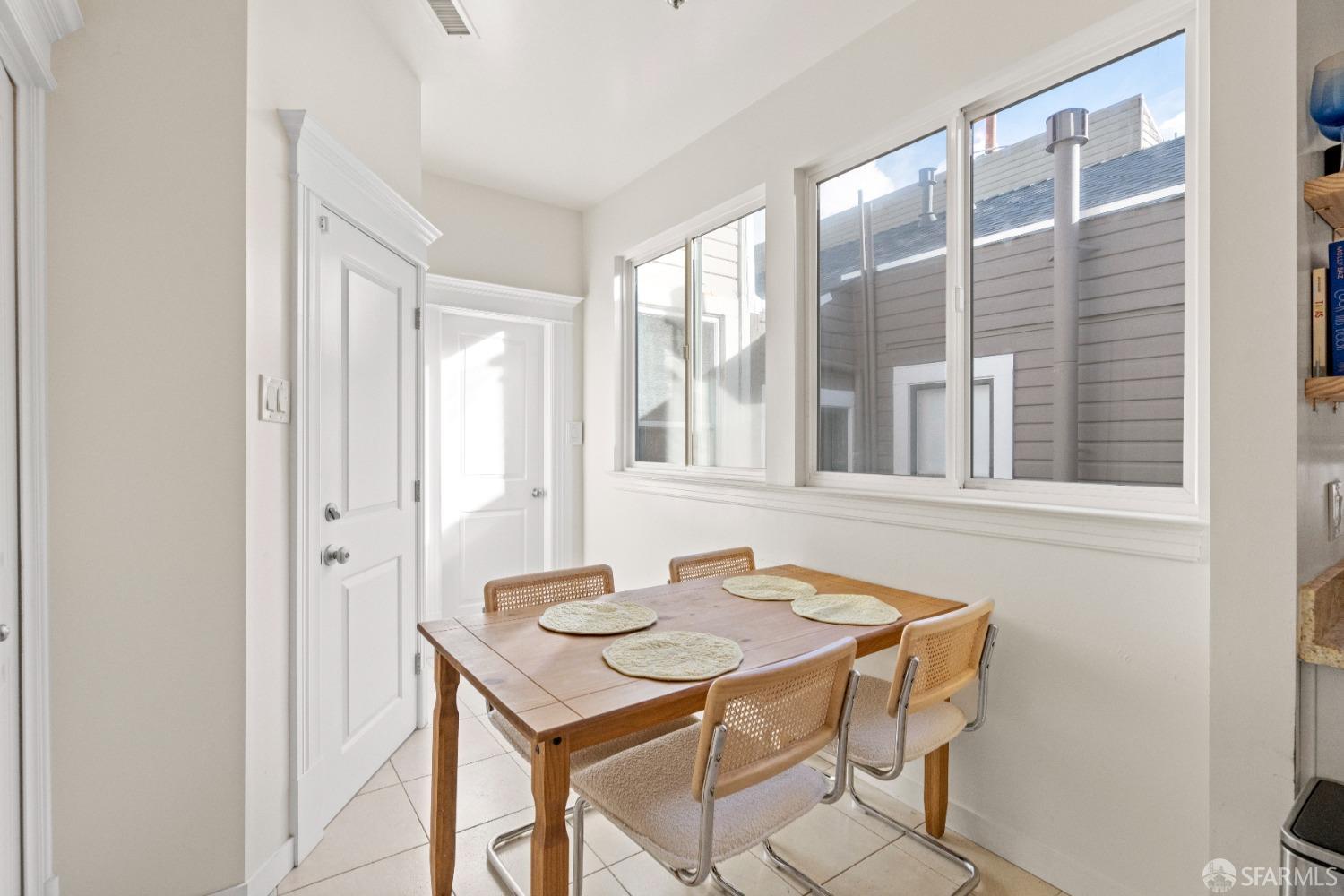 1719-1721 Lyon Street