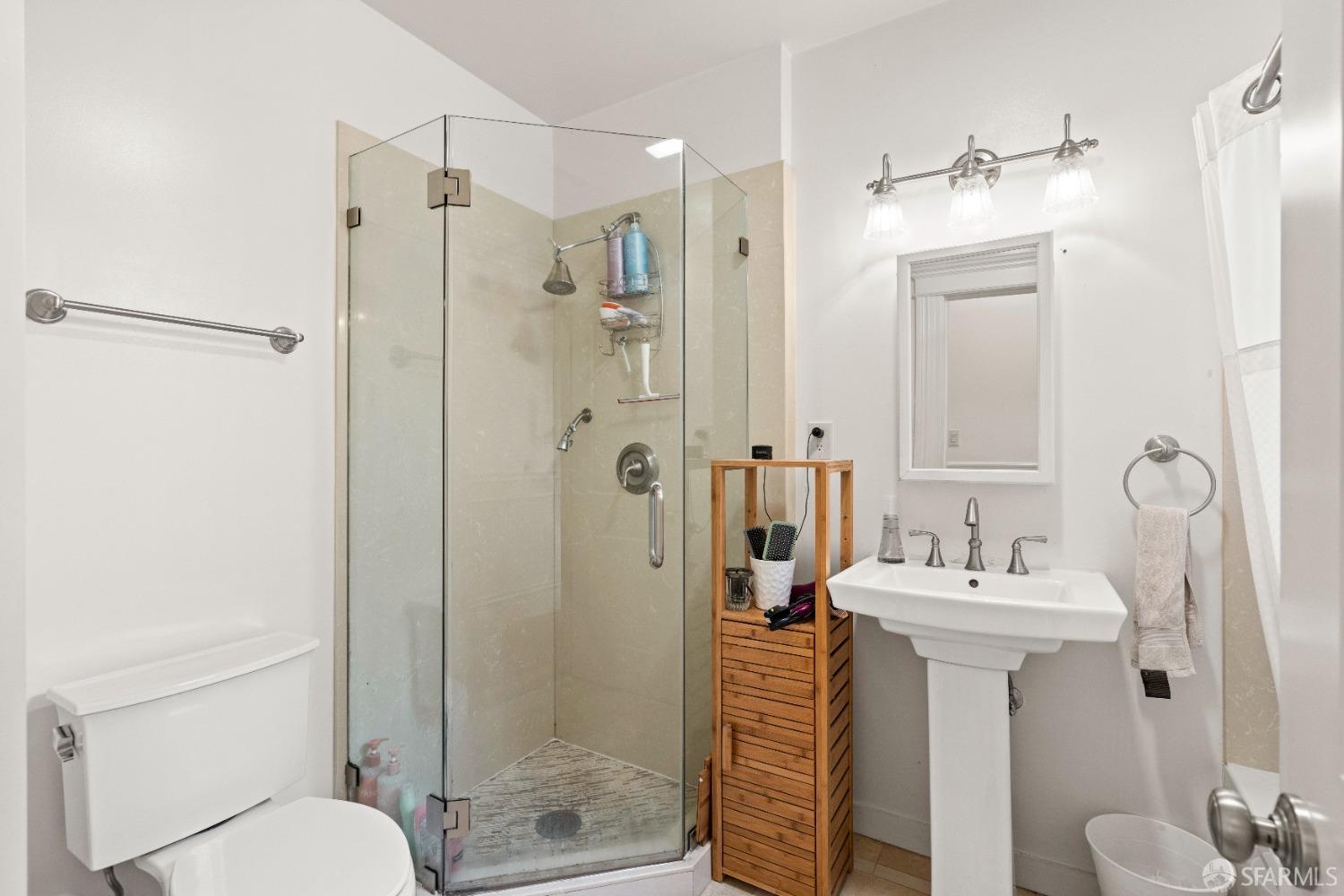 1719-1721 Lyon Street