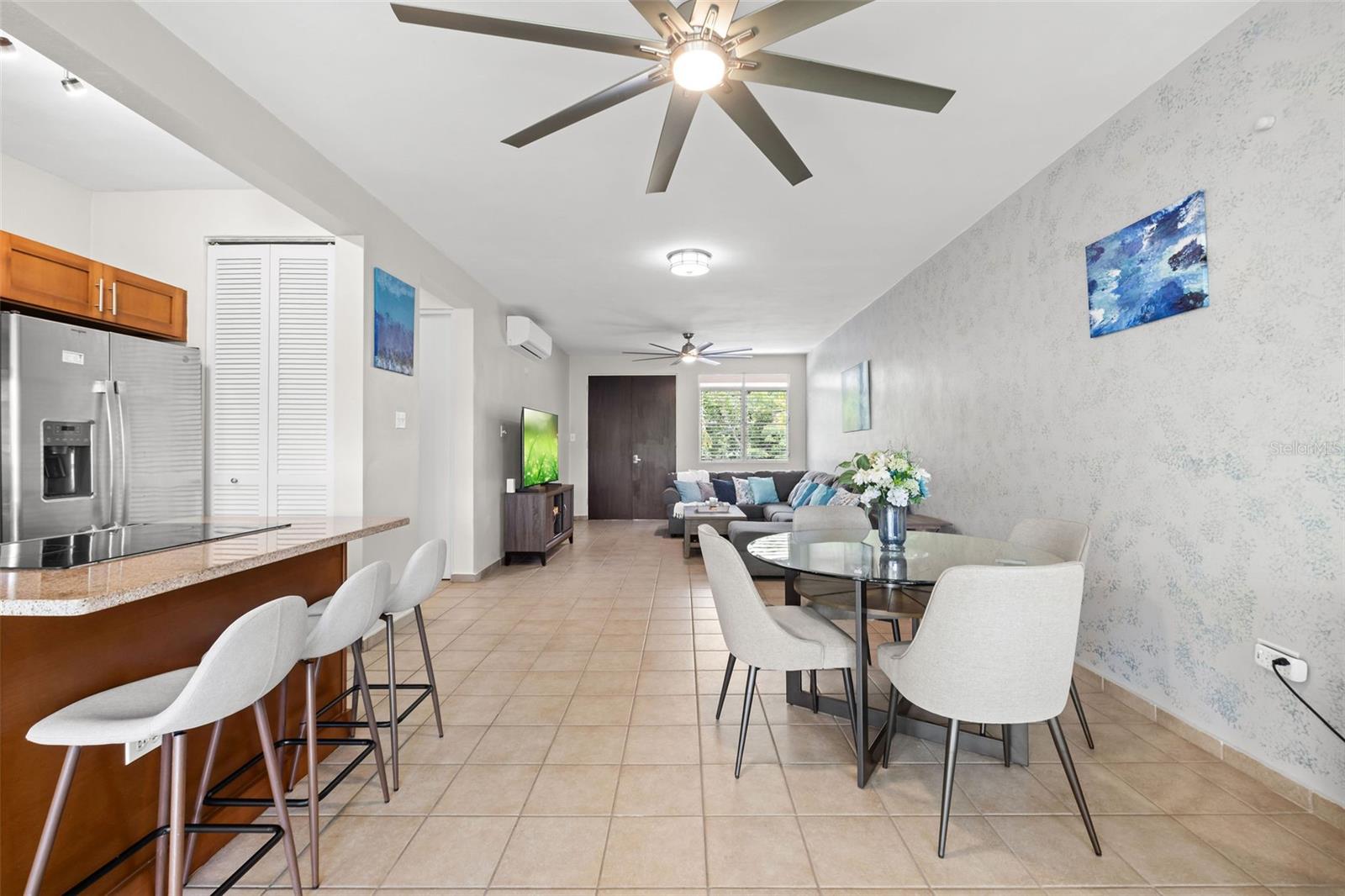 180 PALMAS DRIVE #52-03