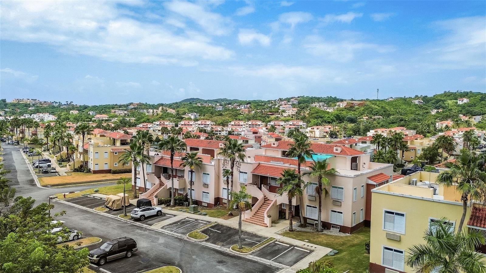 180 PALMAS DRIVE #52-03