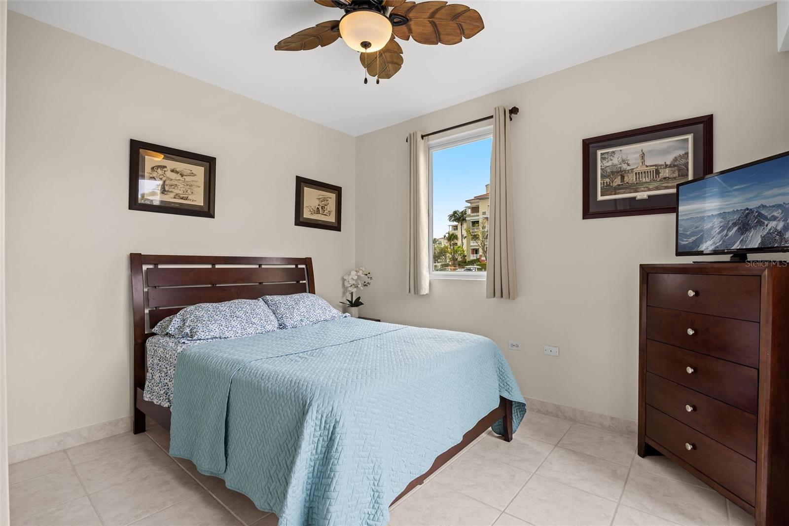 100 OCEAN DRIVE #112