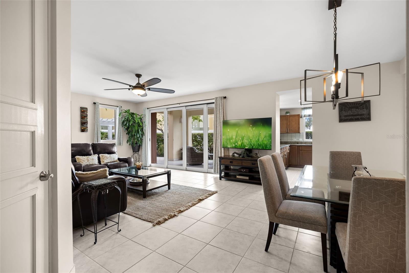 100 OCEAN DRIVE #112