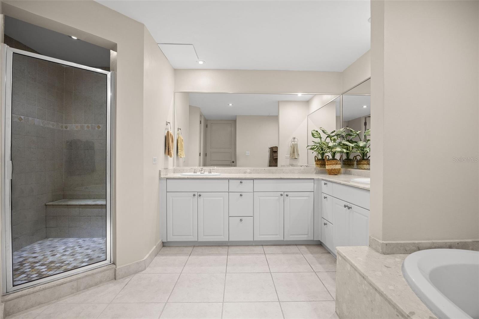 100 OCEAN DRIVE #112