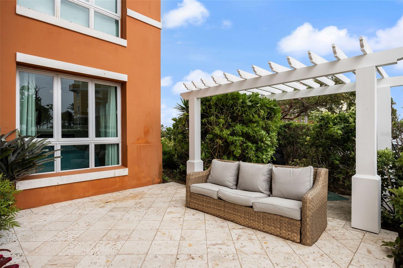 100 OCEAN DRIVE #112