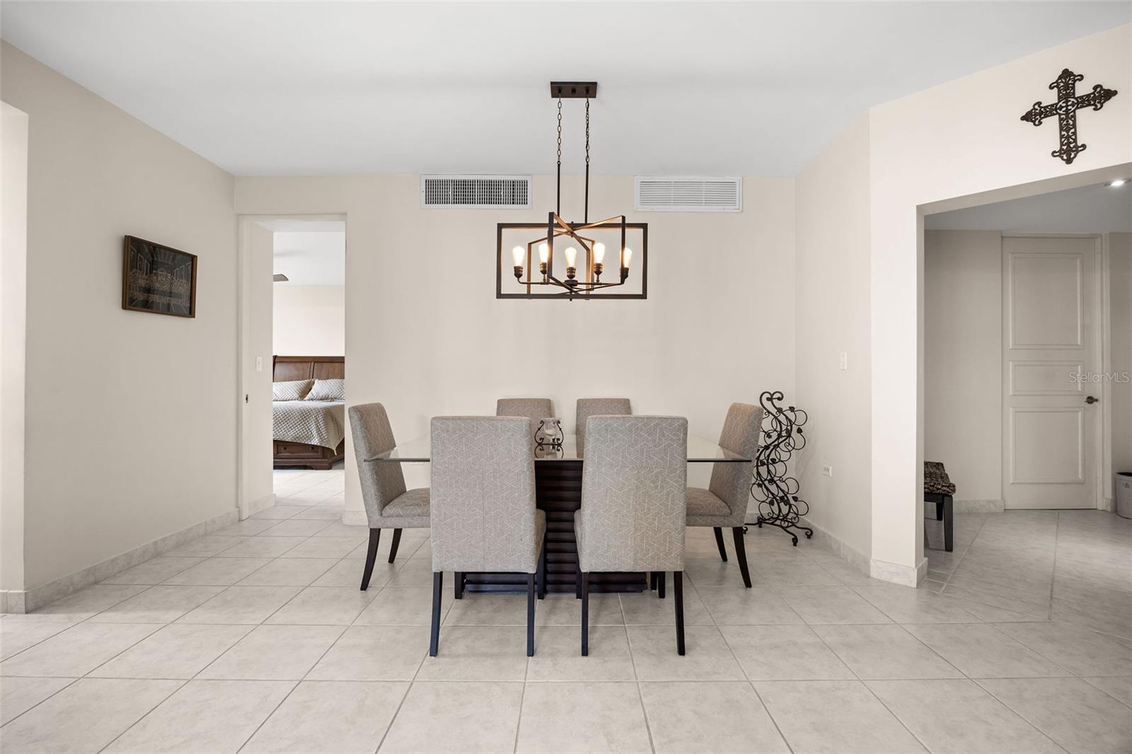 100 OCEAN DRIVE #112