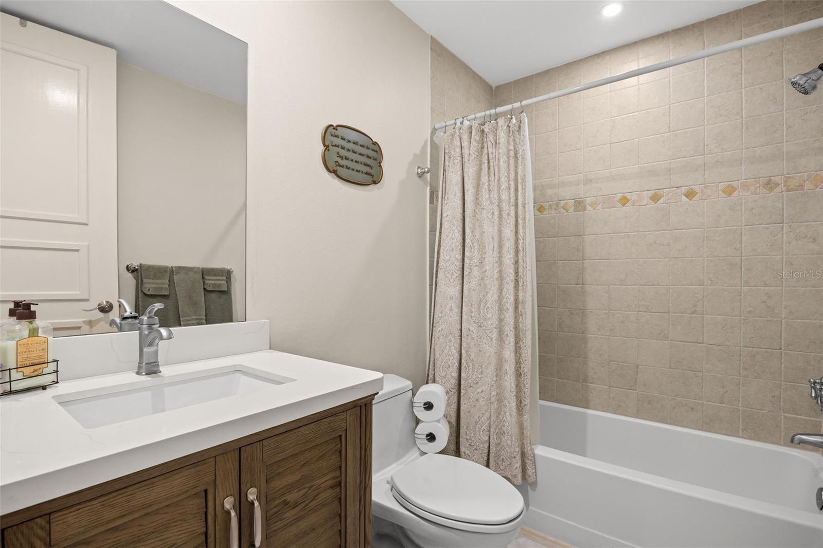 100 OCEAN DRIVE #112