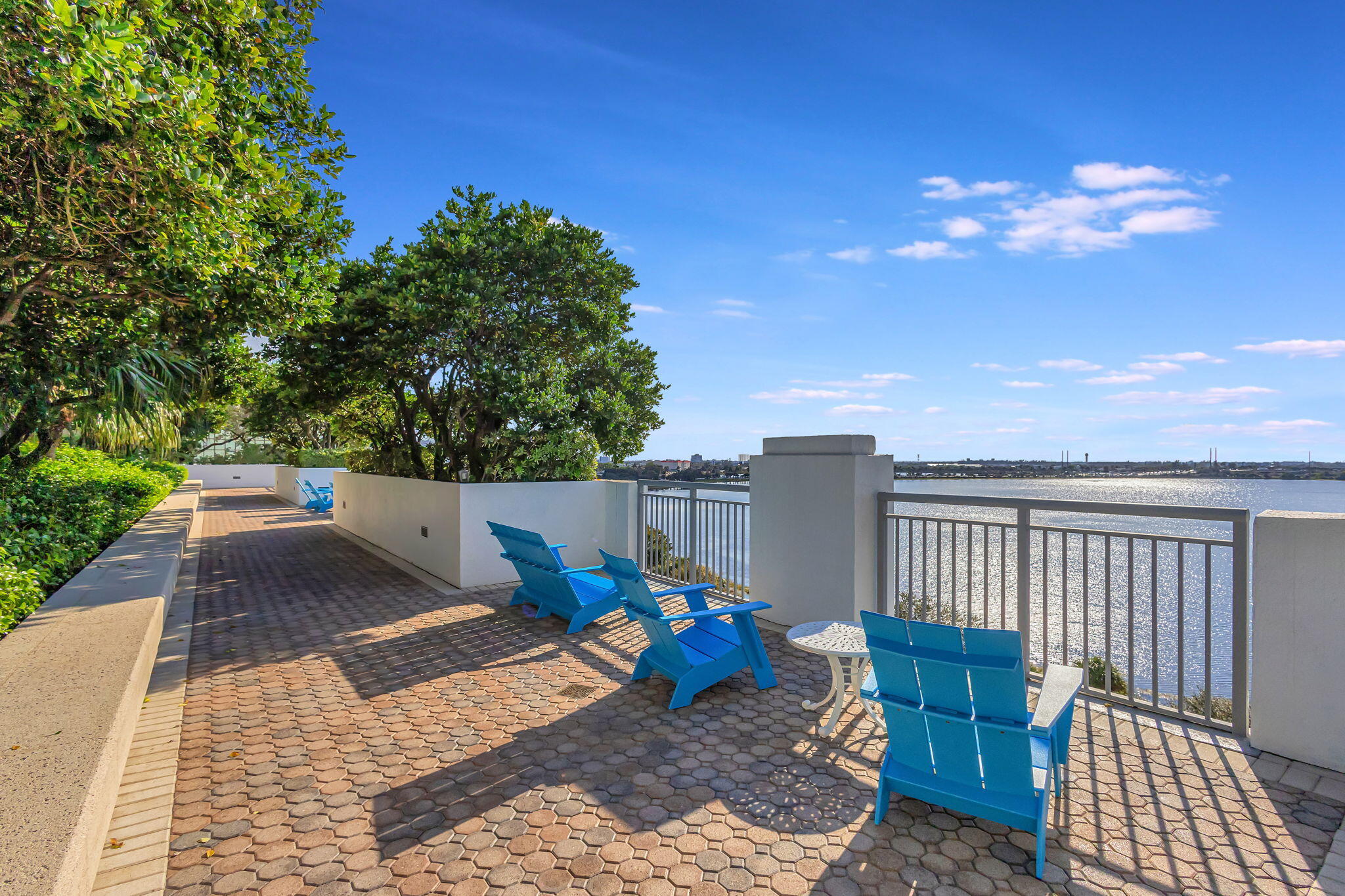 300 S Australian Avenue 1601