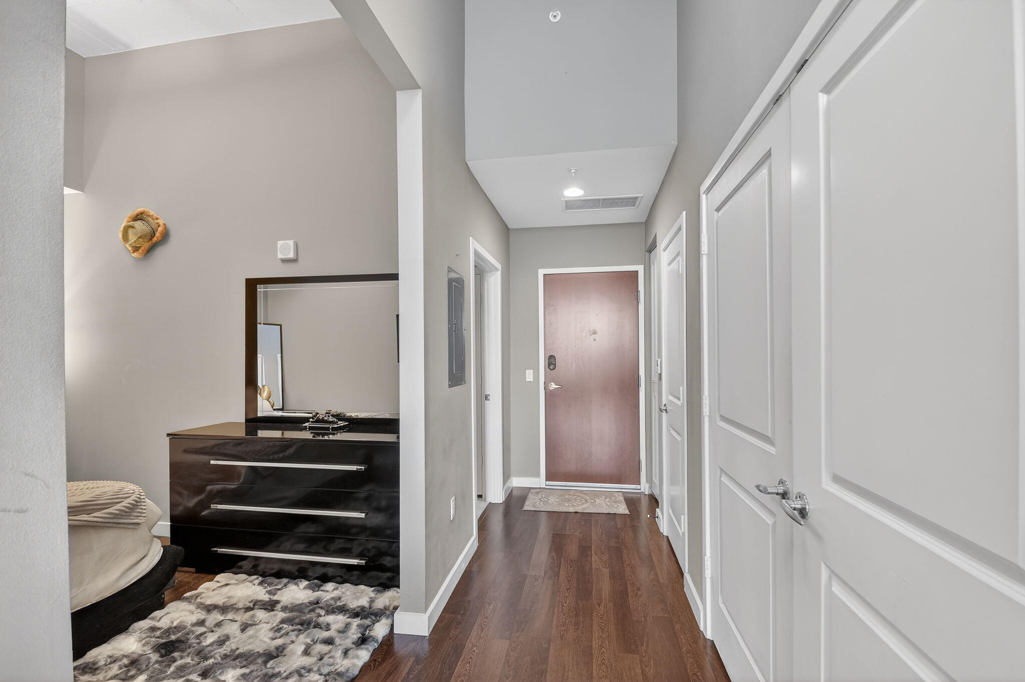300 S Australian Avenue 1601