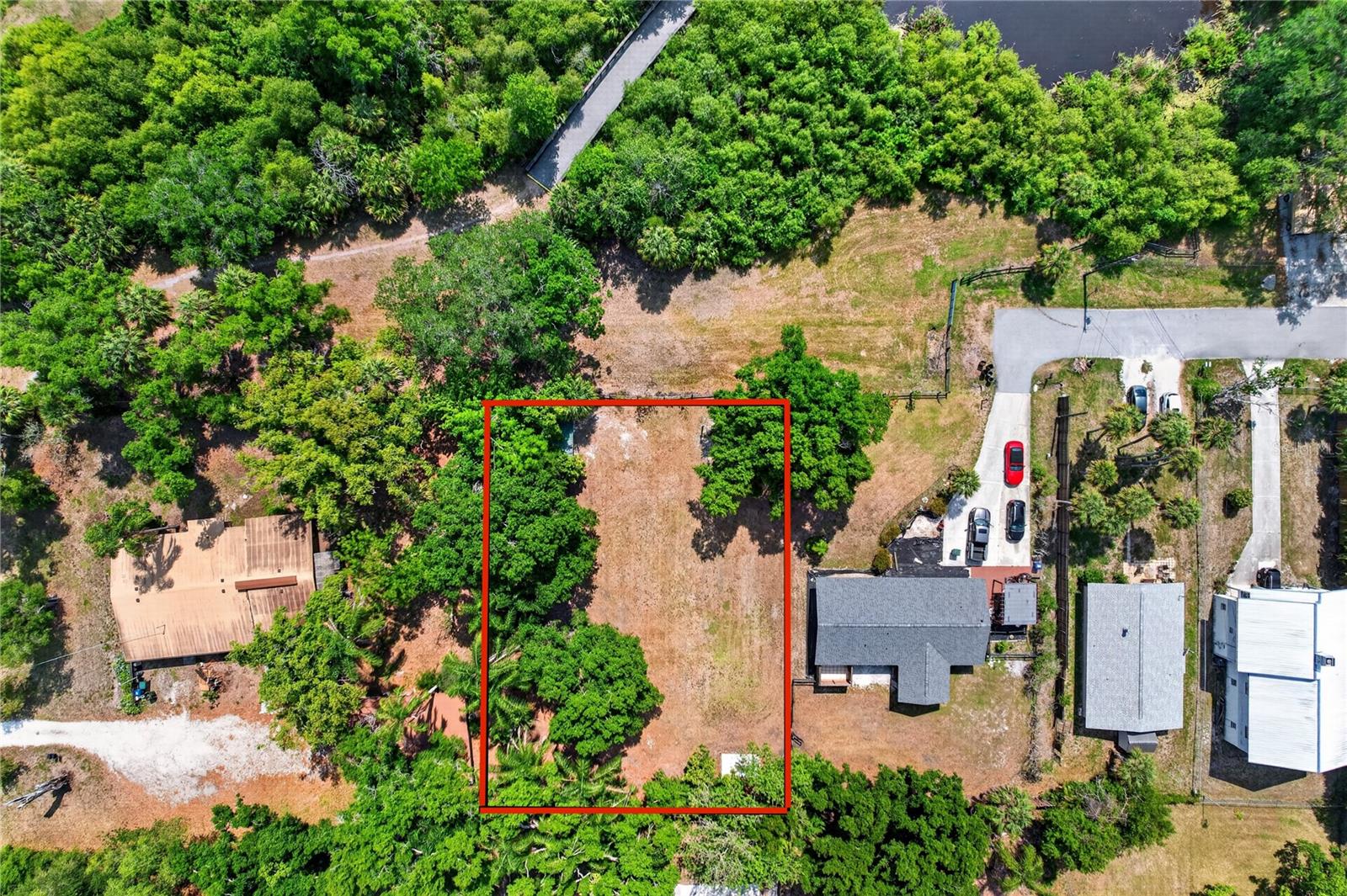 Lot 8 & 9 NUTMEG AVE #PID 0087030036