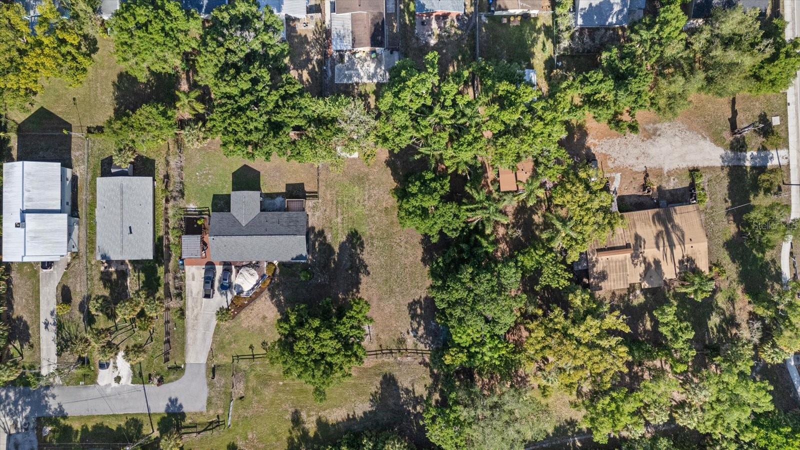 Lot 8 & 9 NUTMEG AVE #PID 0087030036