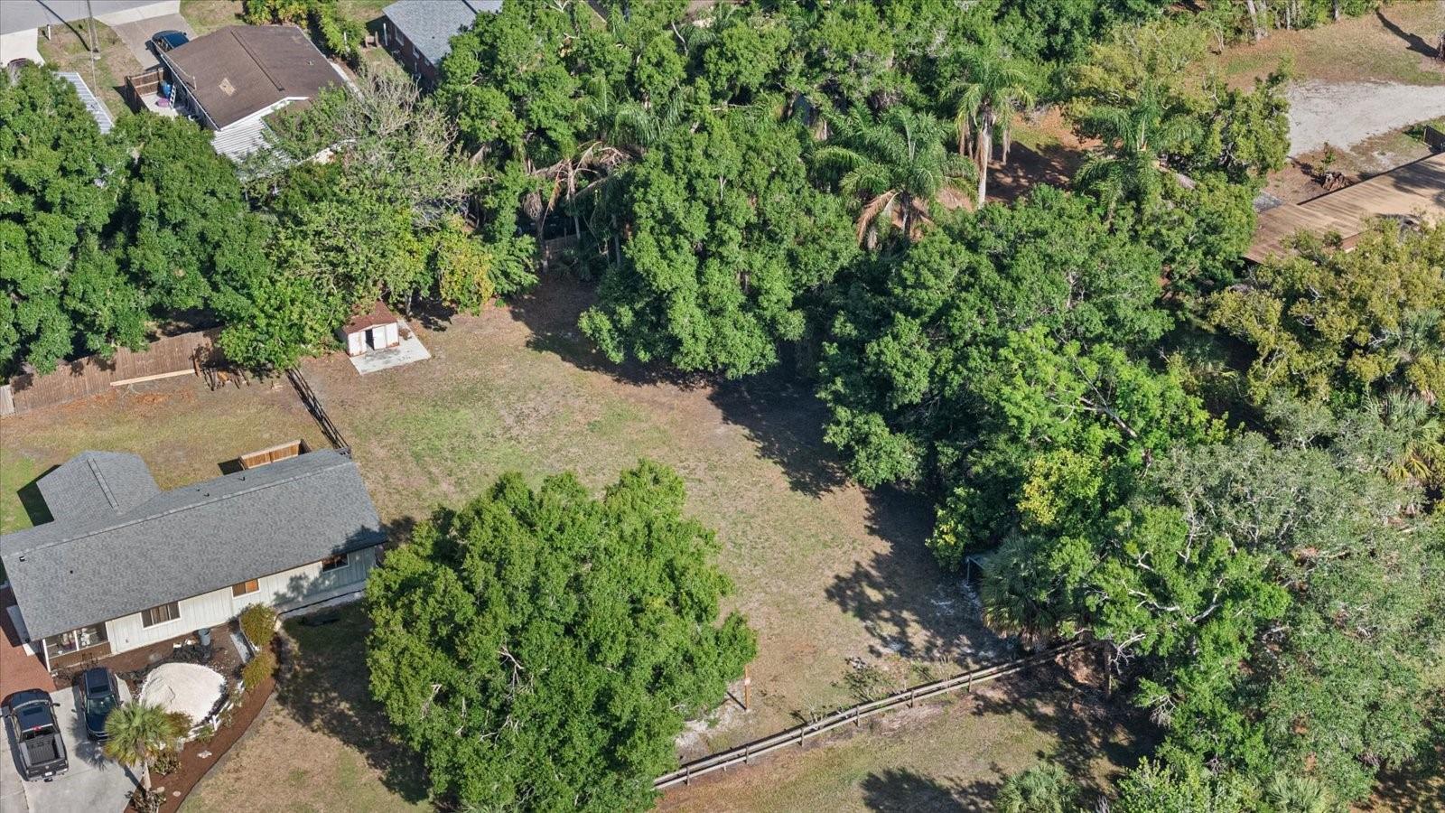 Lot 8 & 9 NUTMEG AVE #PID 0087030036