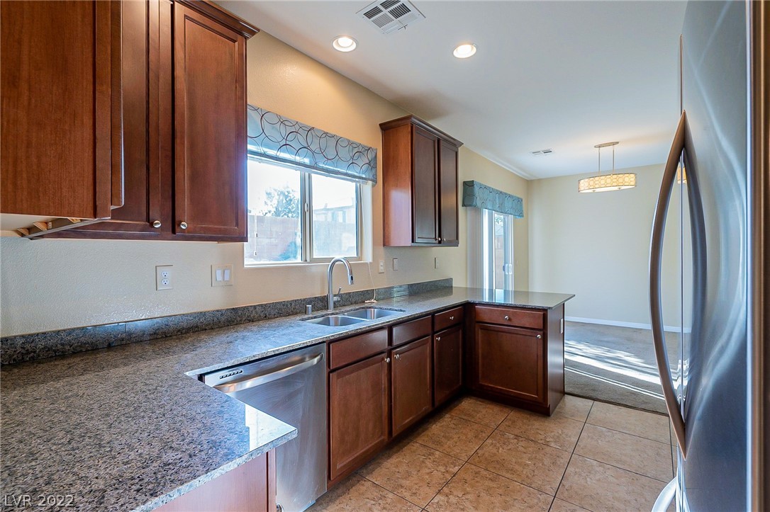 5596 Mercury Springs Drive