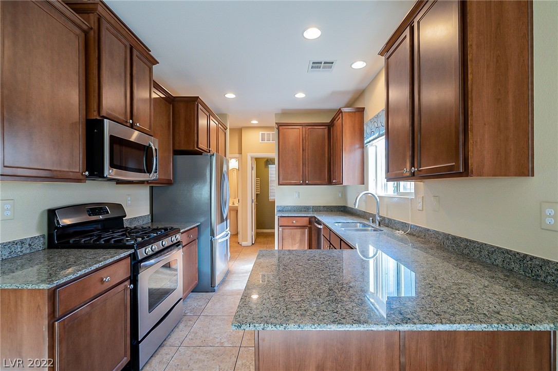 5596 Mercury Springs Drive