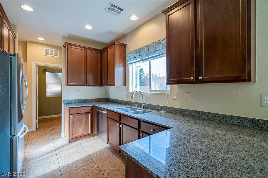 5596 Mercury Springs Drive