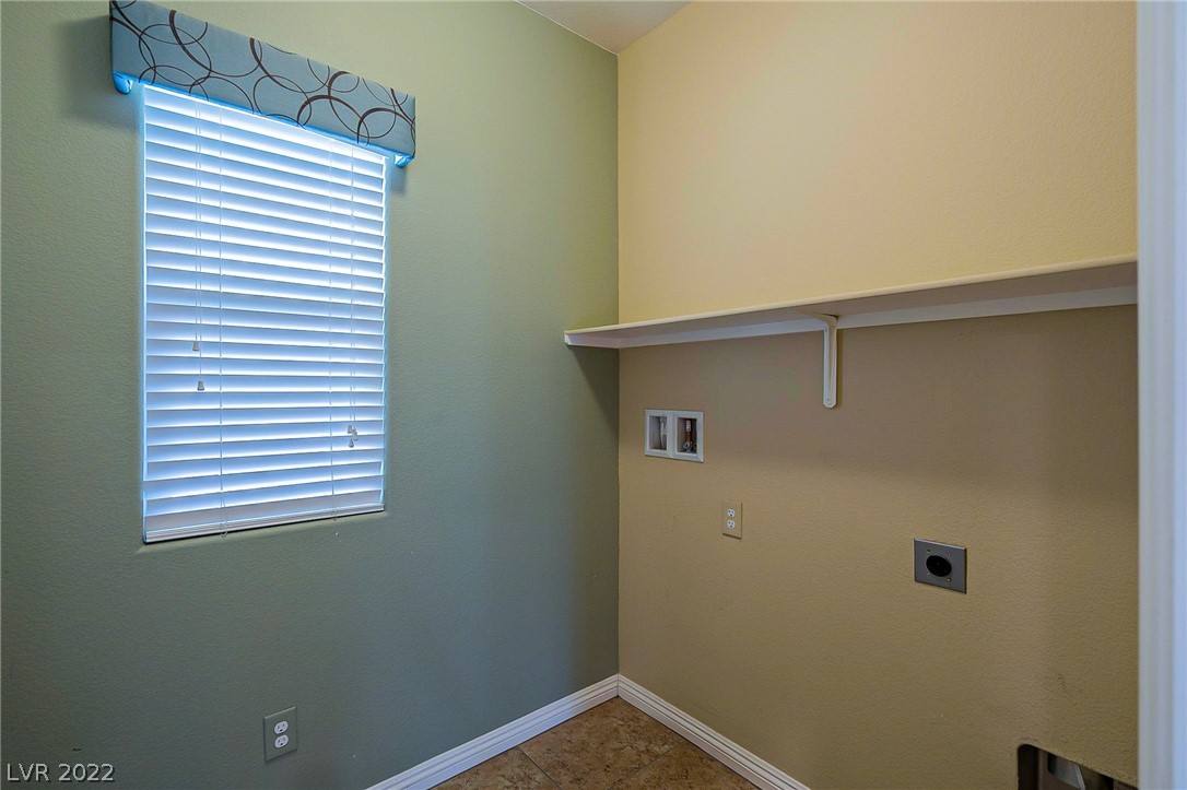 5596 Mercury Springs Drive