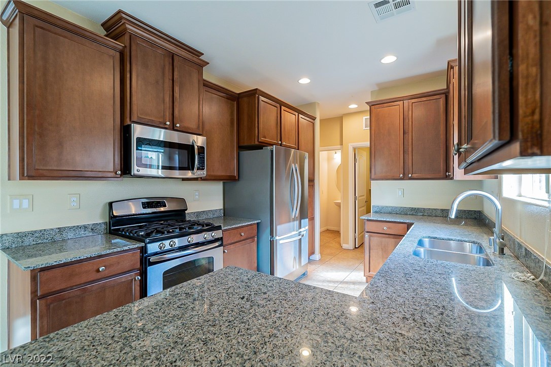 5596 Mercury Springs Drive
