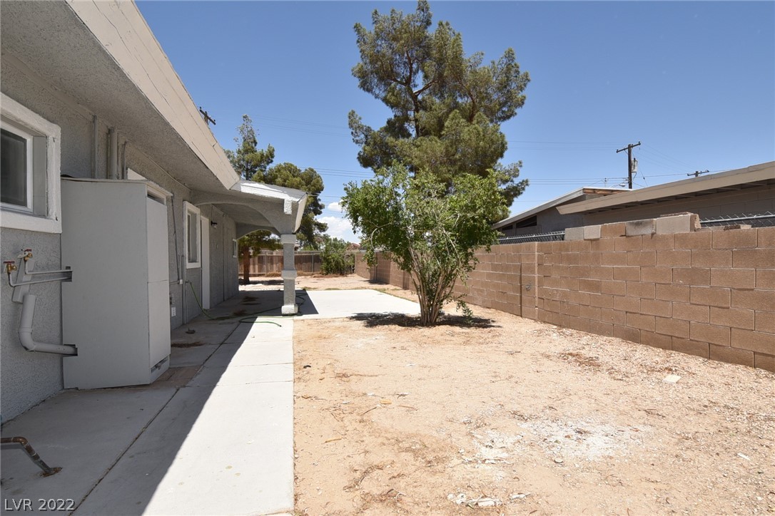 2842 East Webb Avenue