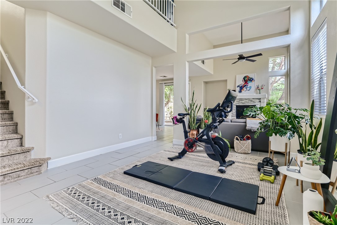 1858 Windward Court