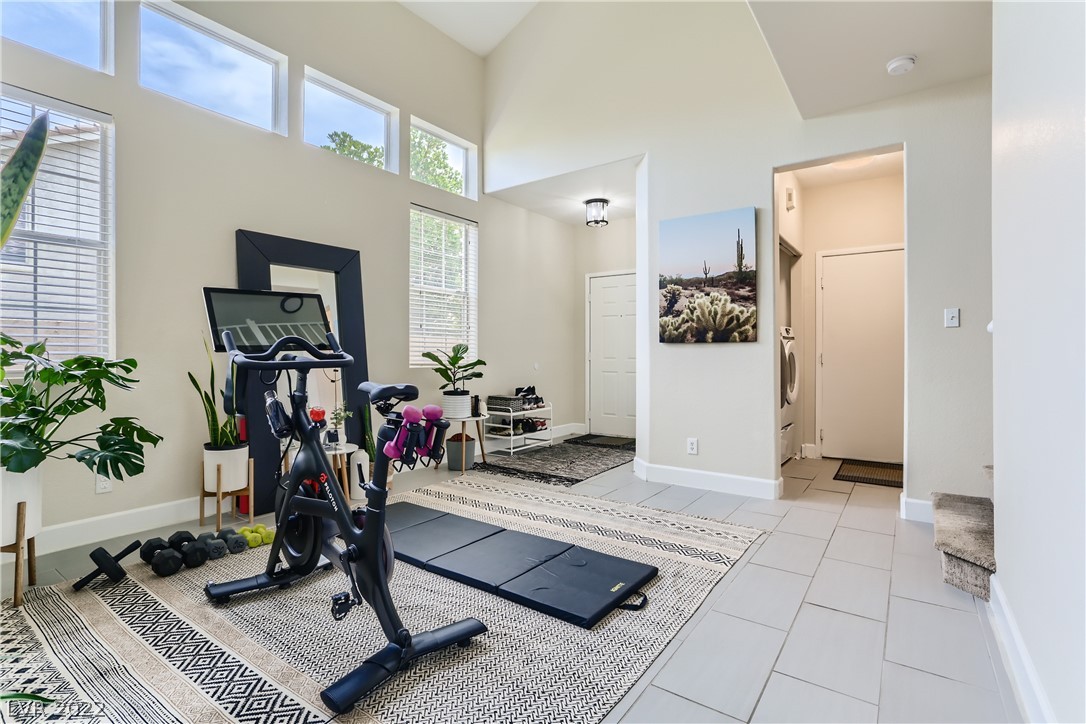 1858 Windward Court