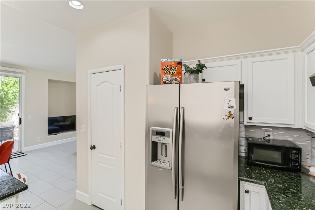 1858 Windward Court