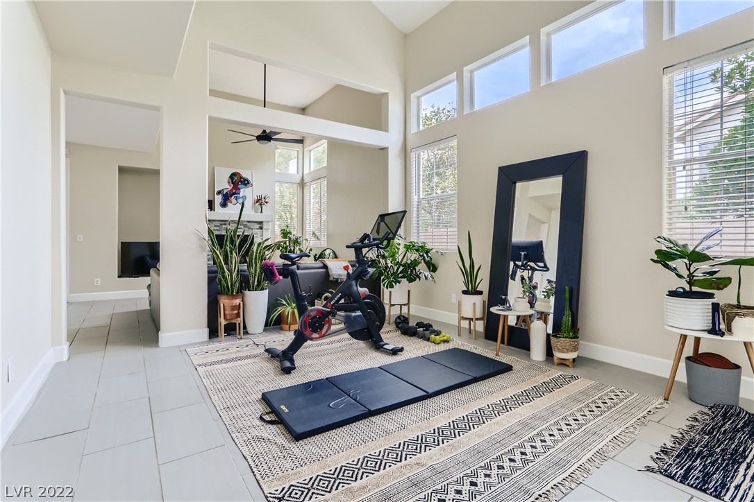 1858 Windward Court