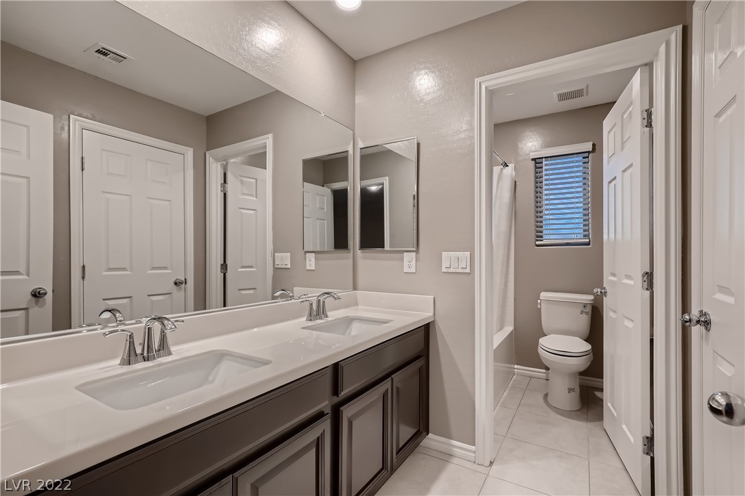3215 Gardenia Falls Court