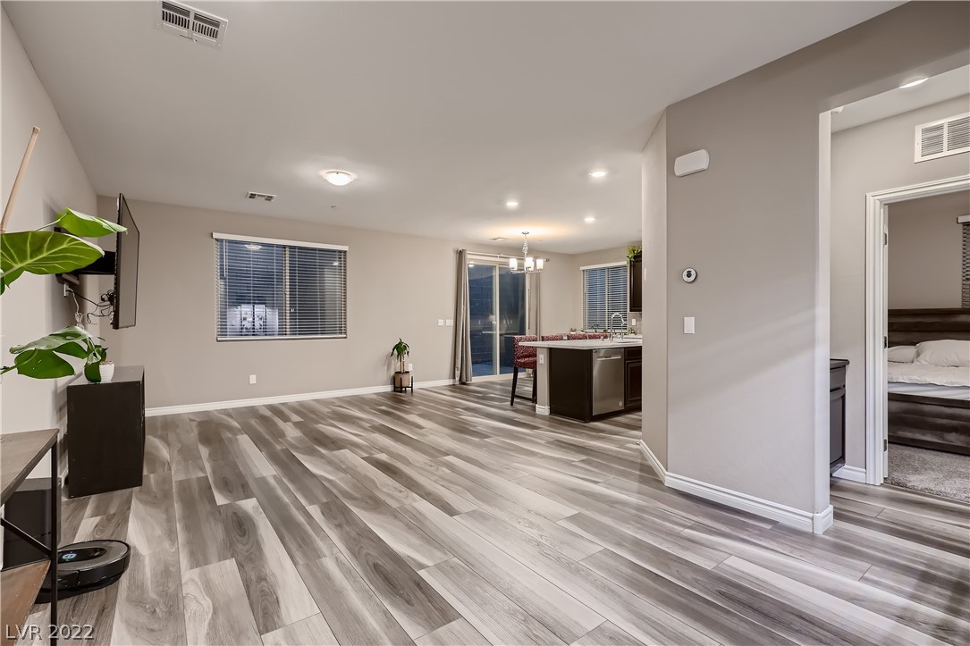 3215 Gardenia Falls Court