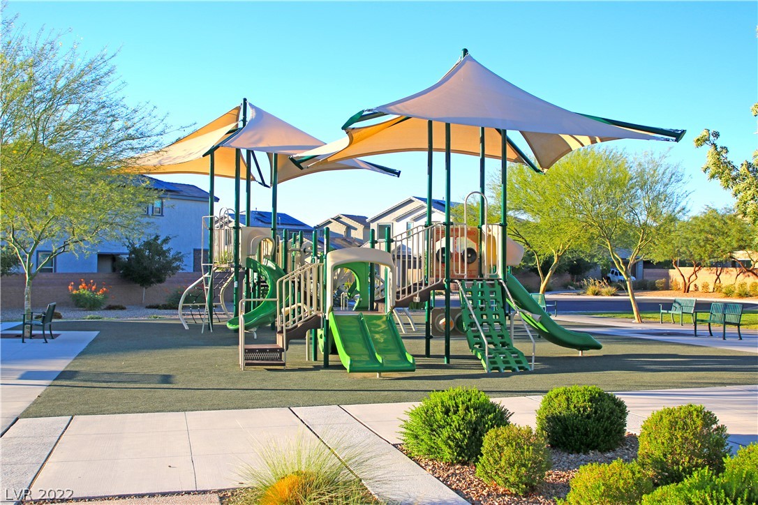 3215 Gardenia Falls Court