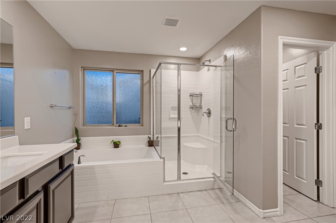 3215 Gardenia Falls Court