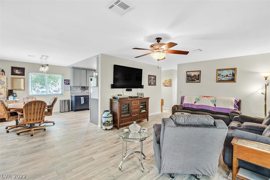 1720 Timber Lane
