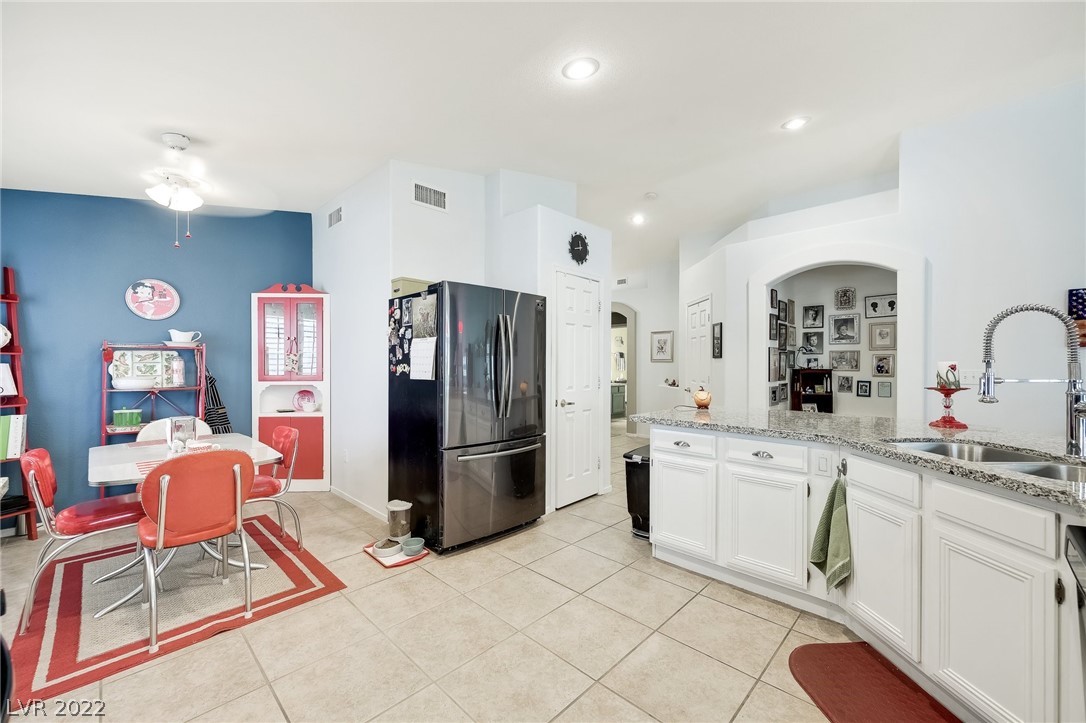 1546 Dancing Star Court