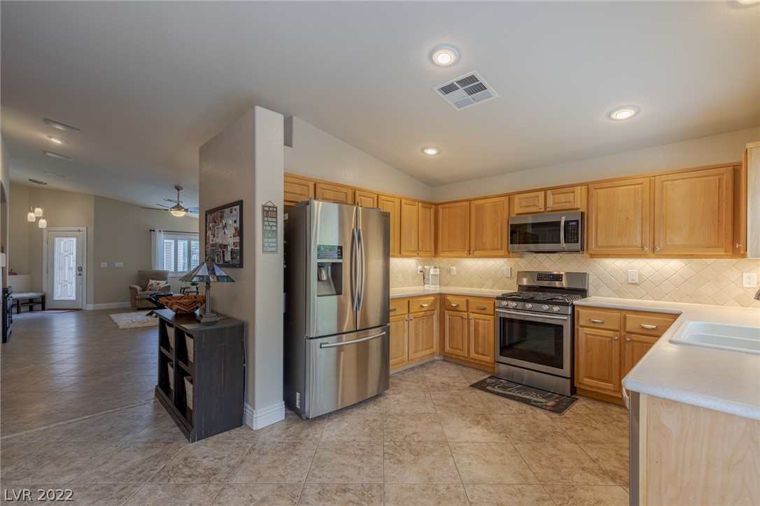 4416 Valley Quail Way