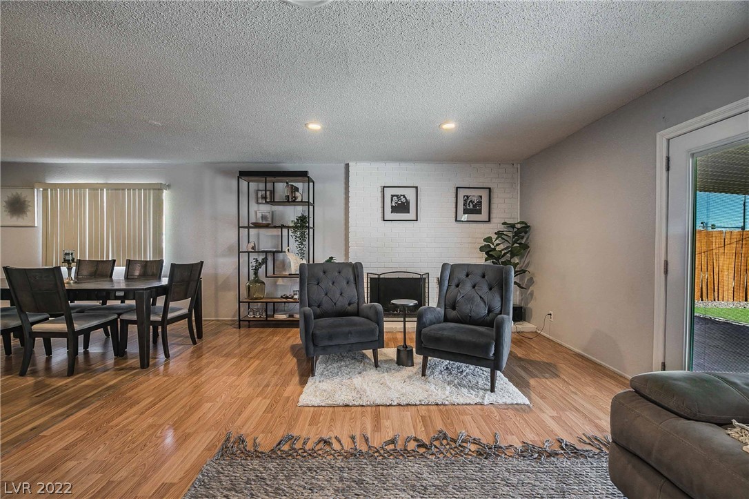 1528 Saylor Way