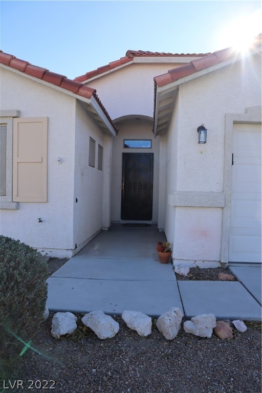 609 Bright Lights Avenue