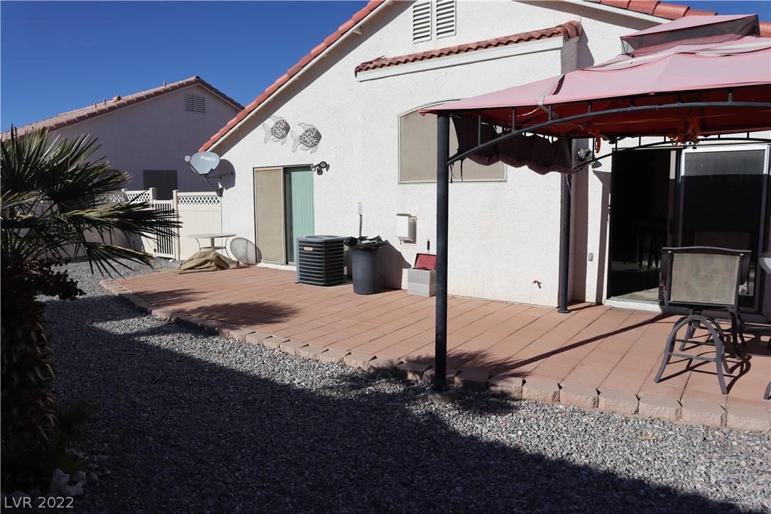 609 Bright Lights Avenue