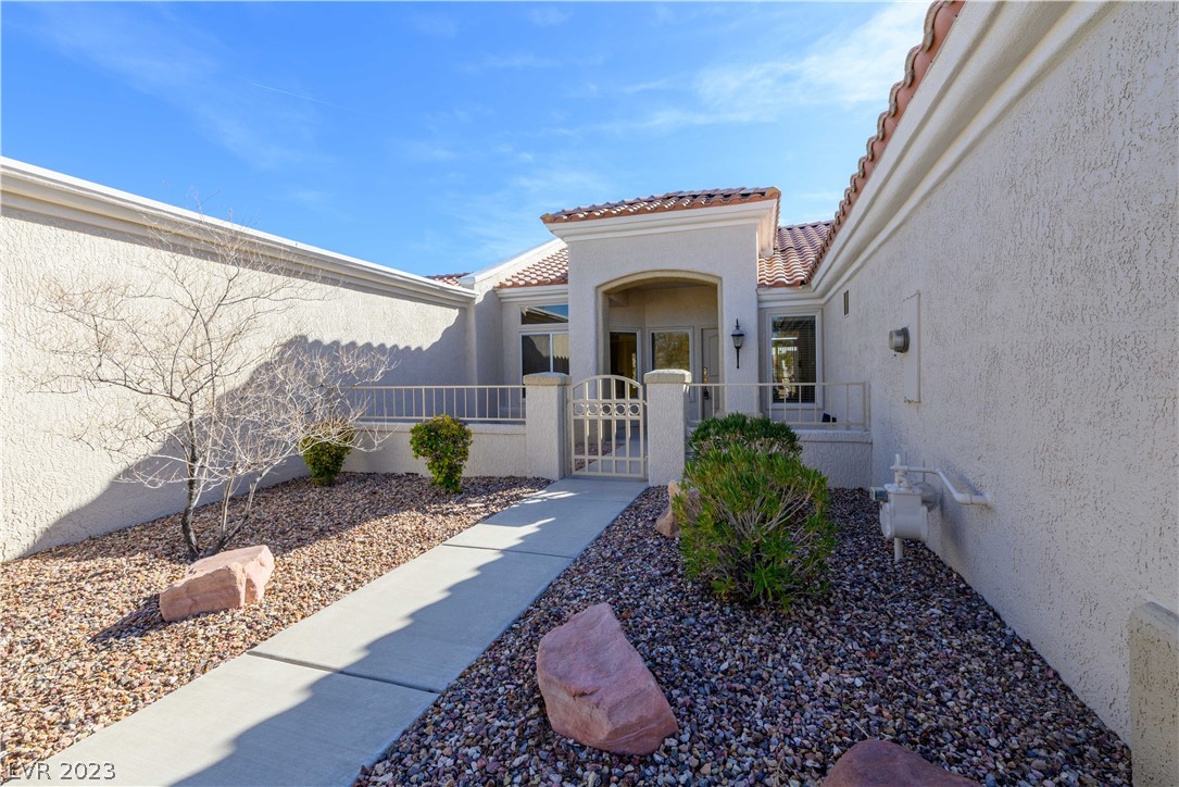 10437 Junction Hill Drive