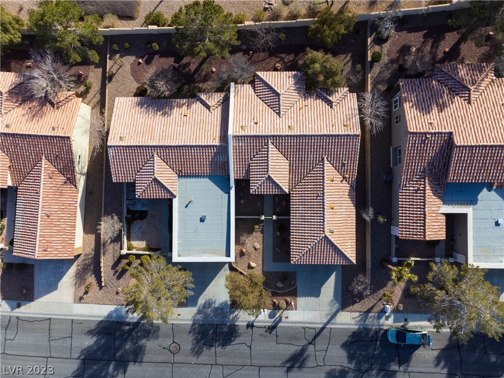 10437 Junction Hill Drive