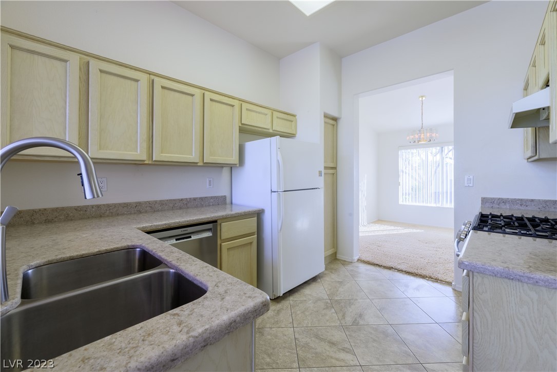 10437 Junction Hill Drive