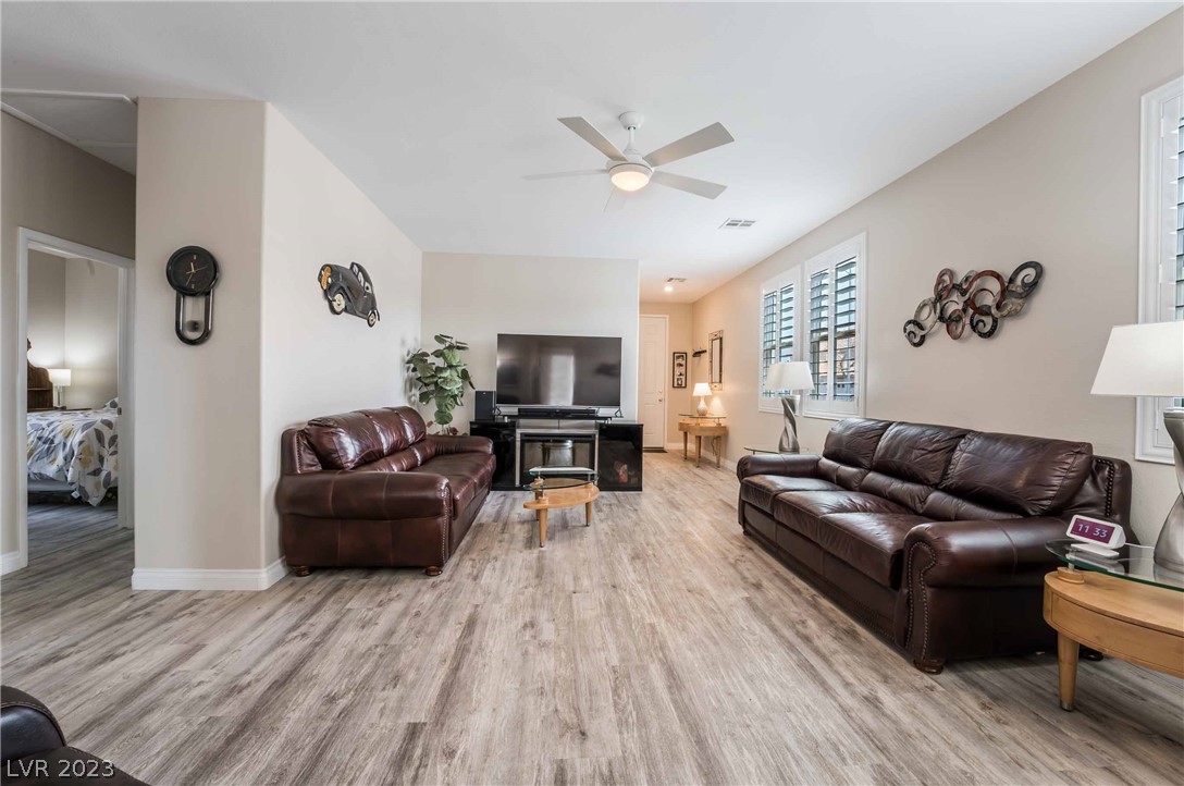 7701 Prosperity River Avenue