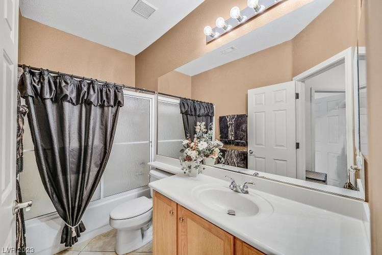 2019 Bobtail Circle