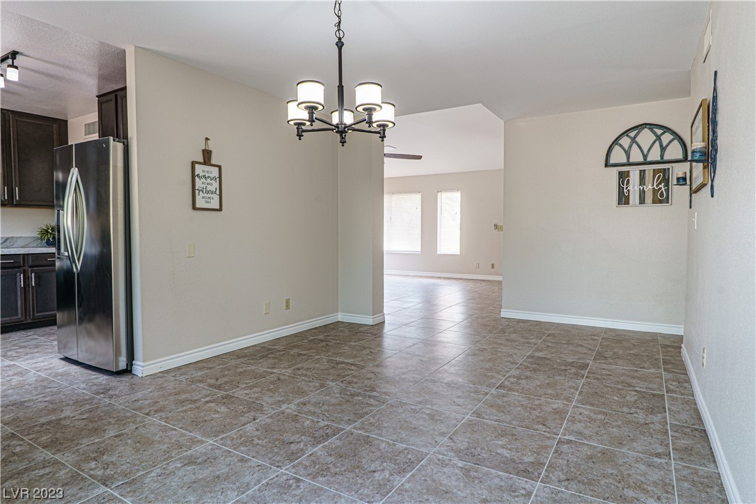 2365 Moorpark Way